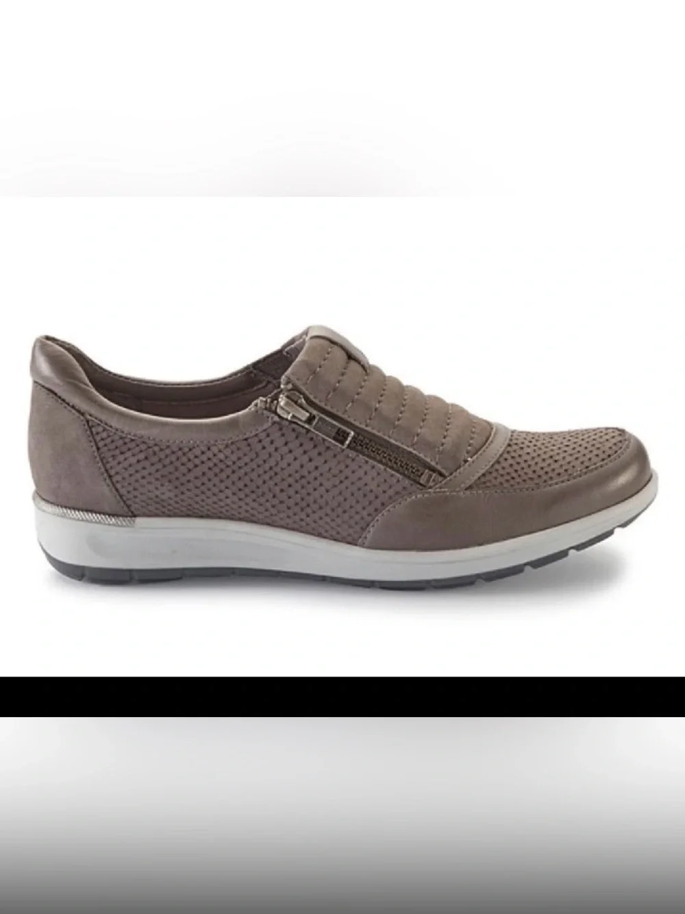 Walking Cradles Women’s Orion Walking Low  Slip On Shoe slate gray size 6.5 M